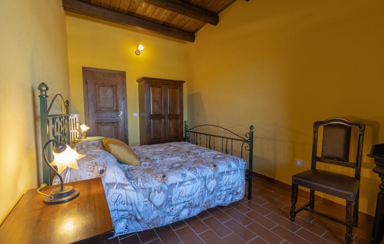 Castello Di Petecciano B&B Mosciano SantʼAngelo エクステリア 写真