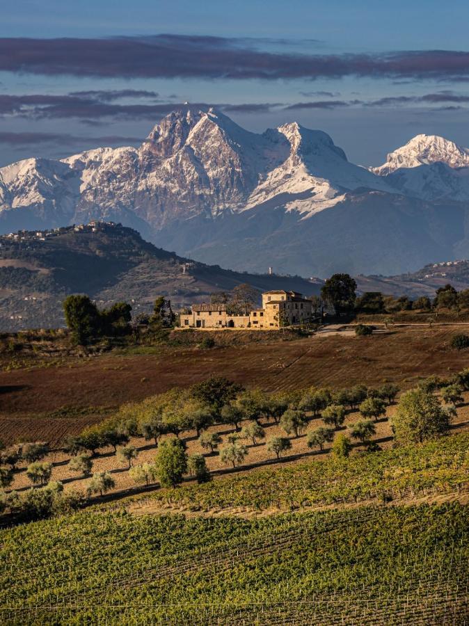 Castello Di Petecciano B&B Mosciano SantʼAngelo エクステリア 写真