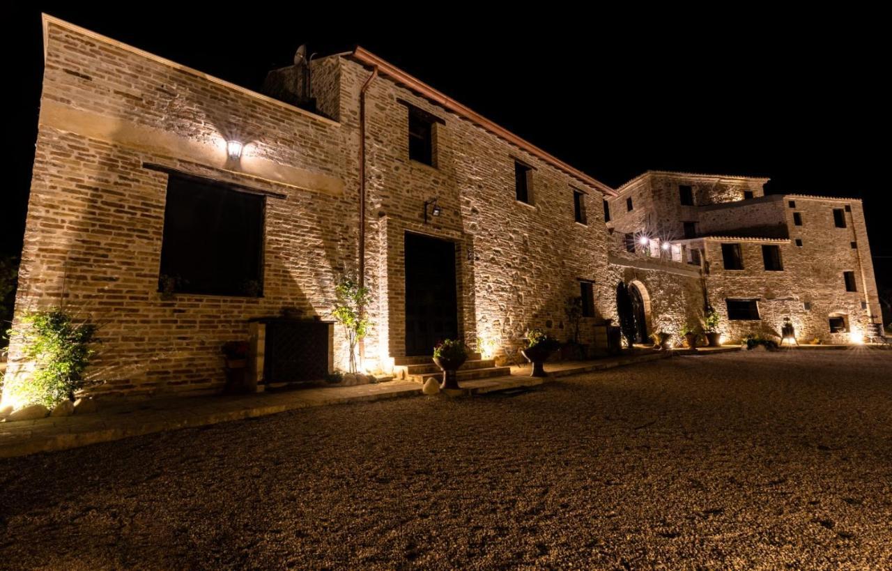 Castello Di Petecciano B&B Mosciano SantʼAngelo エクステリア 写真