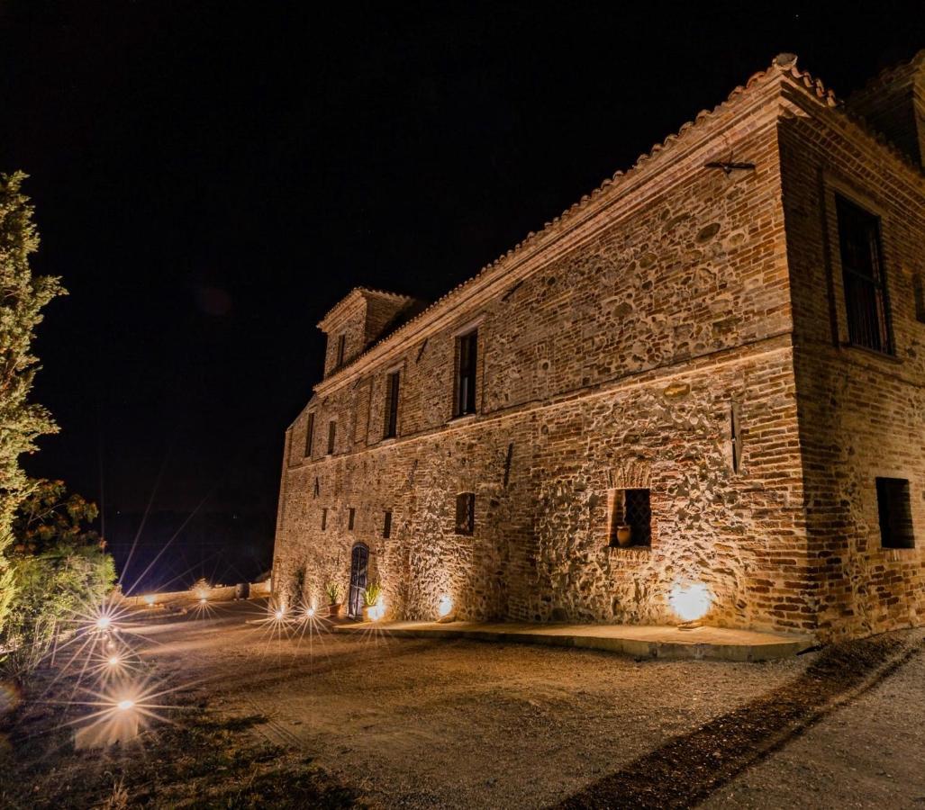 Castello Di Petecciano B&B Mosciano SantʼAngelo エクステリア 写真