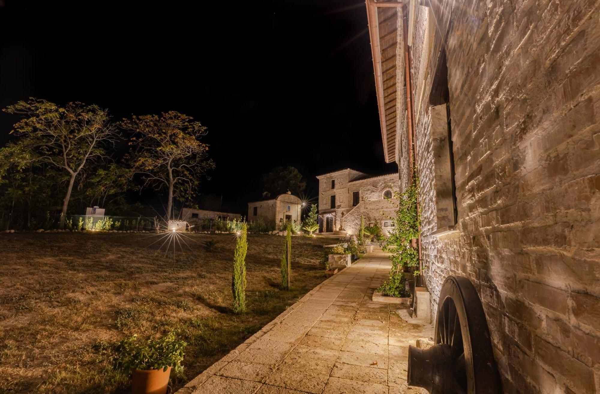 Castello Di Petecciano B&B Mosciano SantʼAngelo エクステリア 写真
